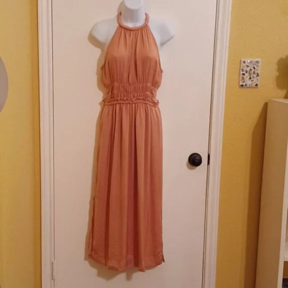 Looking for that perfect dress for a summer wedding? BRAND NEW - NEVER WORN!